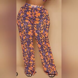 Pretty Little Thing Plus Orange Print Beach Flares Size 22 NWT Beach Tropical